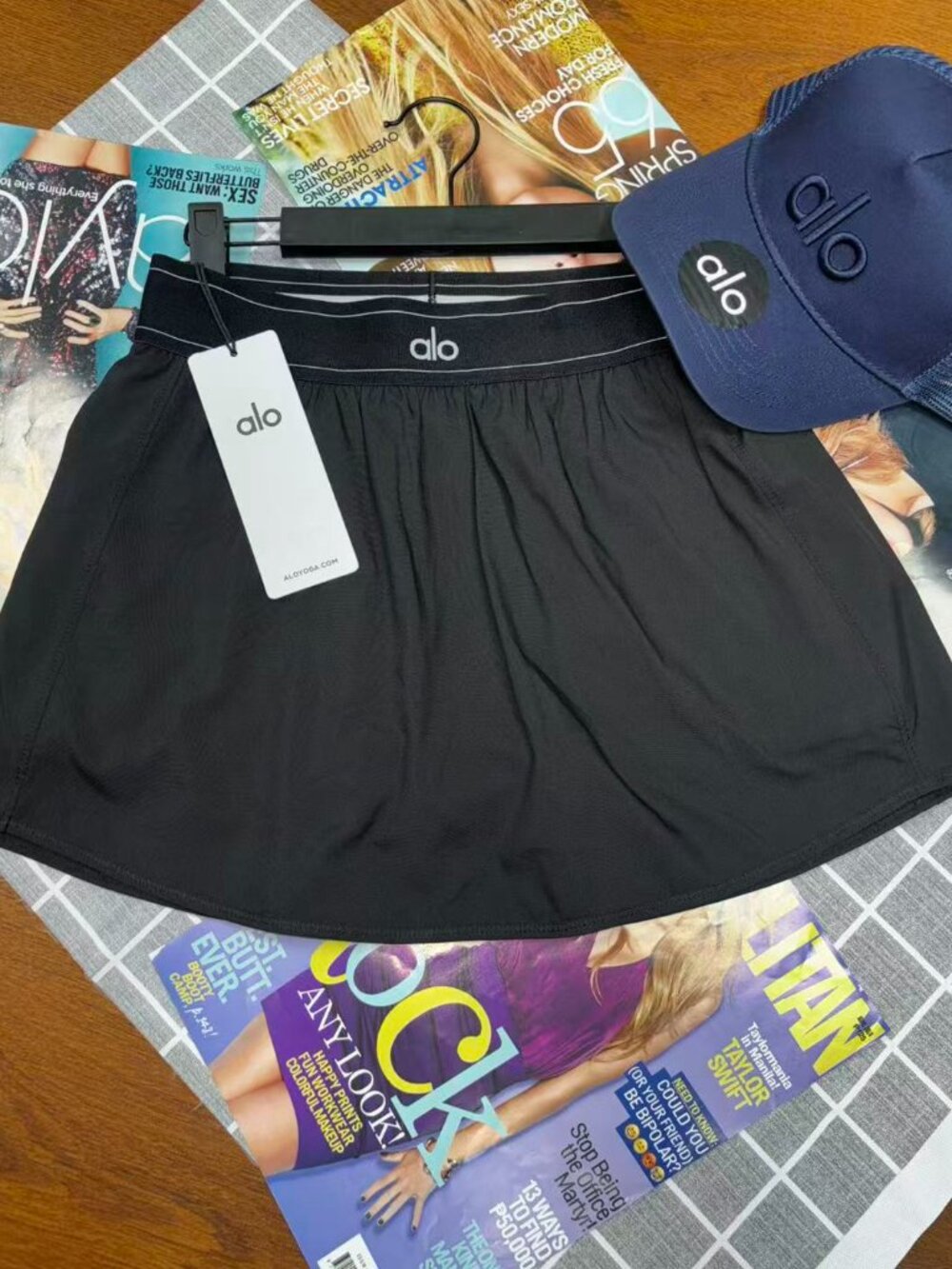 NWT🏷️ALO Yoga tennis skirt classic black versatile style 🖤 - Picture 3 of 8